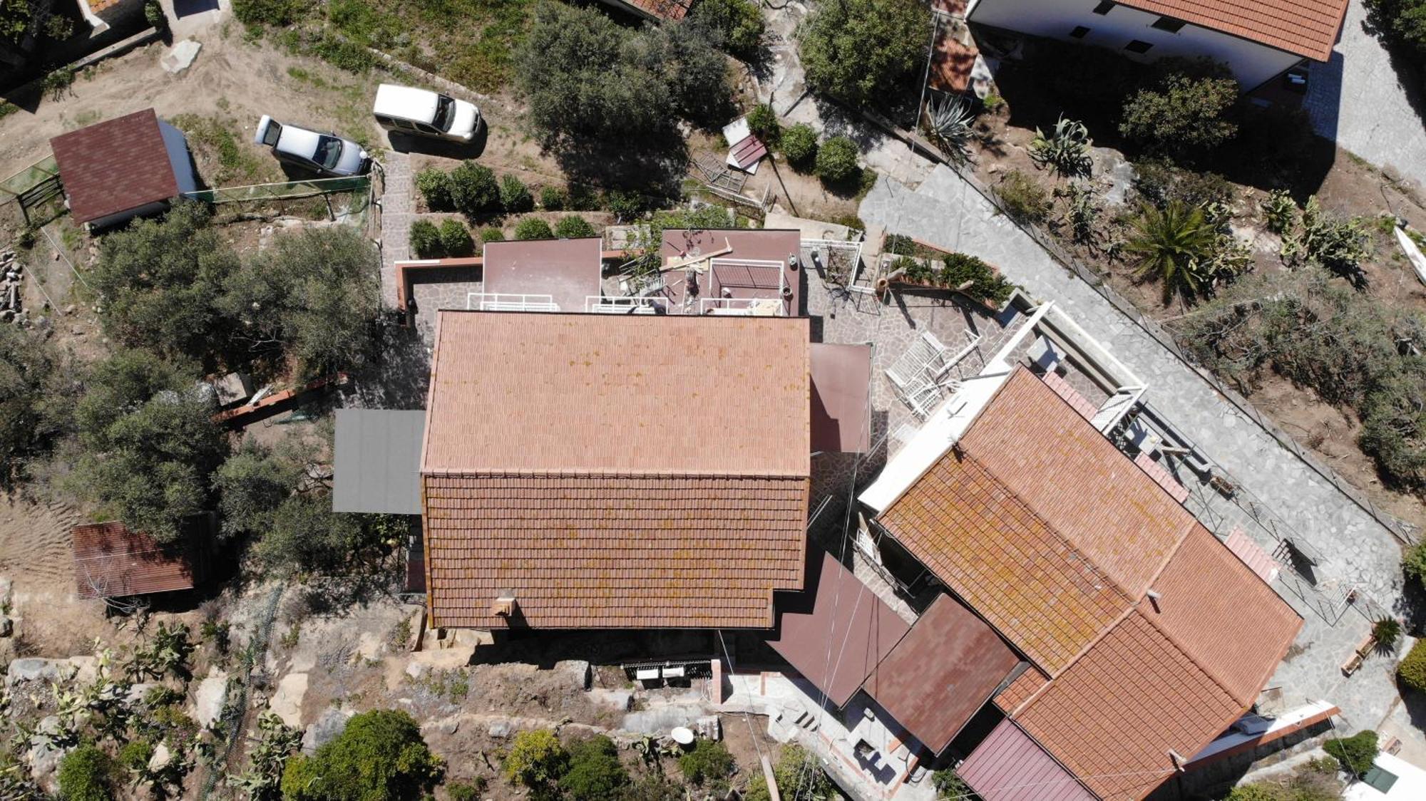 Appartamenti Cavoli - Vista Mare Con Terrazze, Clima E Posti Auto Spiaggia di Cavoli ภายนอก รูปภาพ